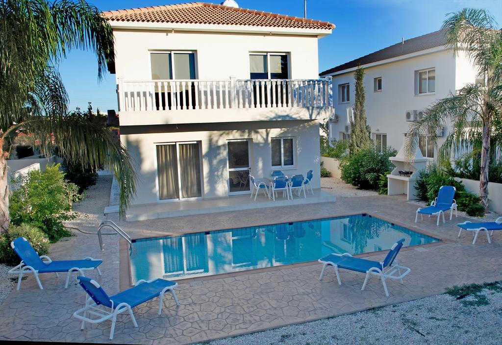Hara Nissi Beach Villas Ayia Napa Room photo